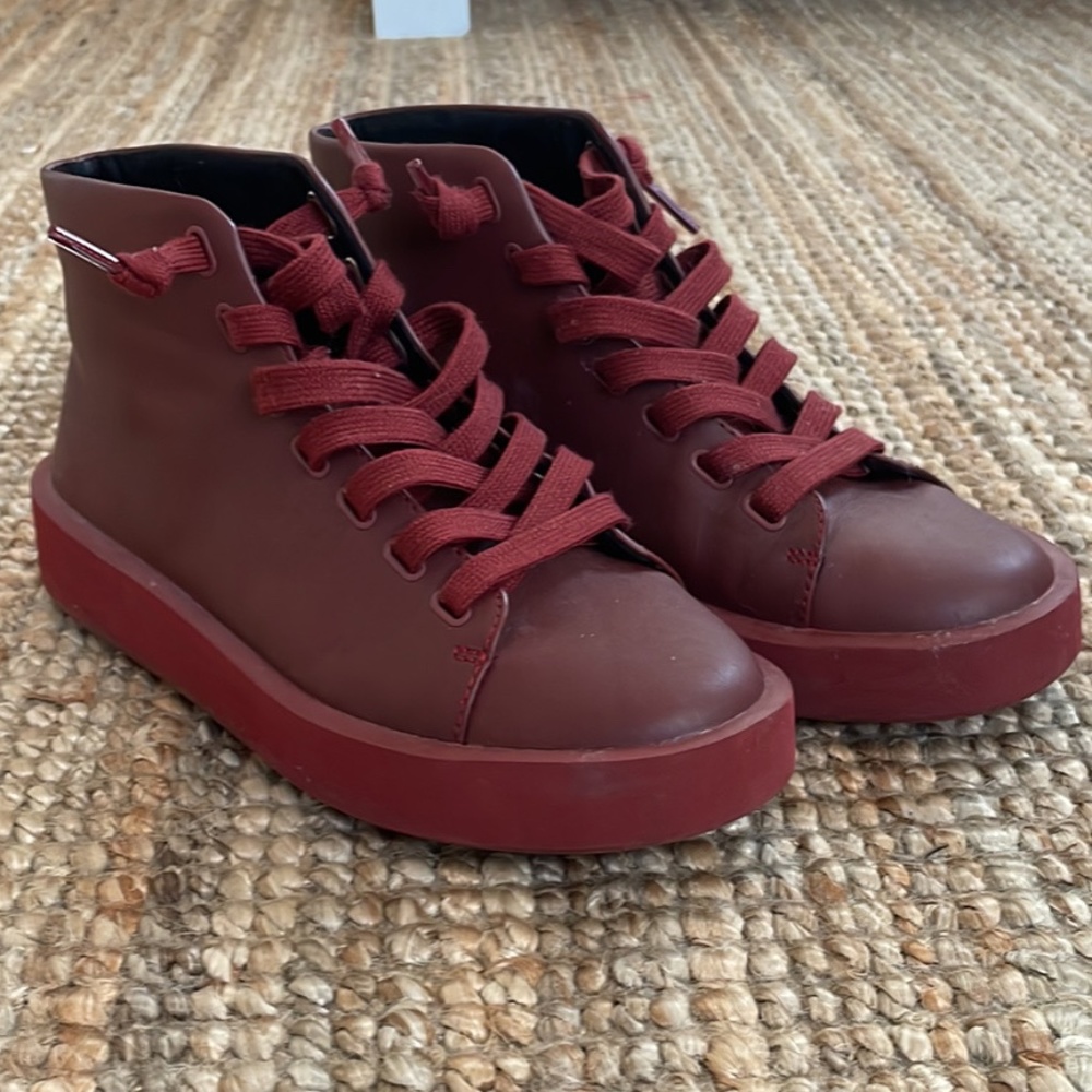 Camper Runner High Tops